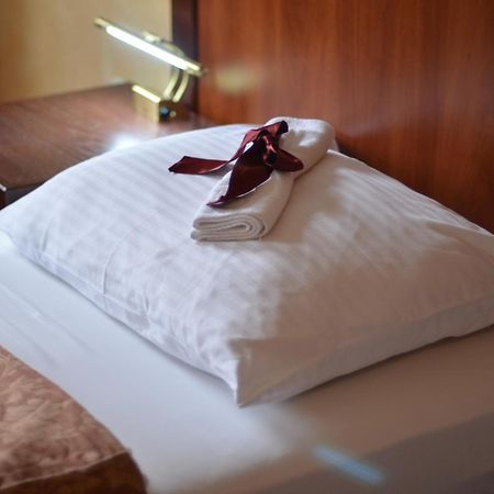 The Regent Club Hotel Ni Kamer foto