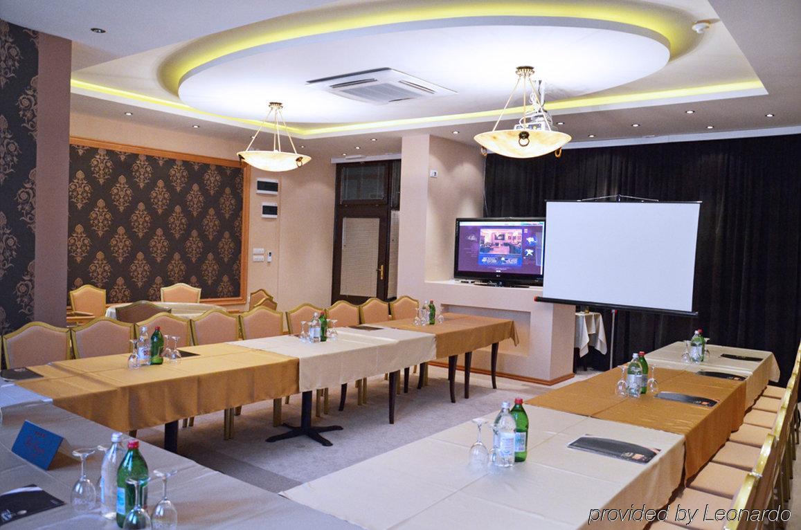 The Regent Club Hotel Ni Zakenleven foto